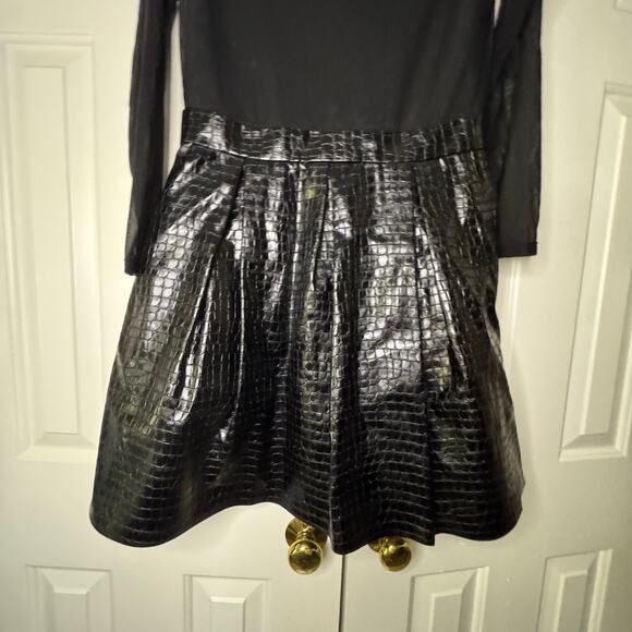 Alice and Olivia Chara Faux Leather Party Dress Pleated Skirt Mini Black Sheer - Picture 5 of 7